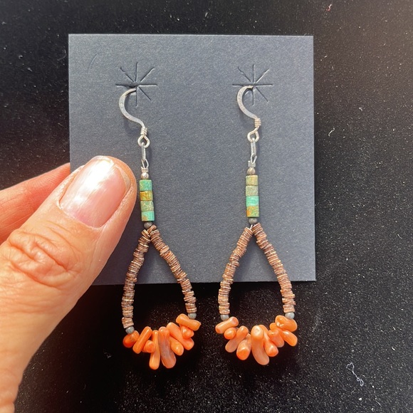 New coral and turquoise dangle earrings.  Beautiful - Picture 4 of 4
